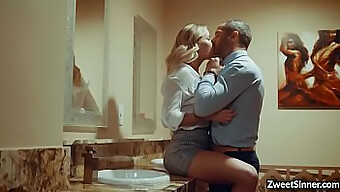 Jessa Rhodes Uwodzi Swojego Kochanka W Barze Na Namiętny Seks.